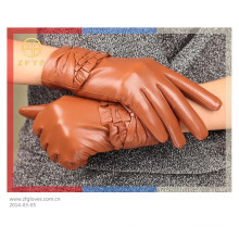 Neue Kollektion Damen Tan Farbe nach Maß Leder Handschuhe mit Mode-Taste